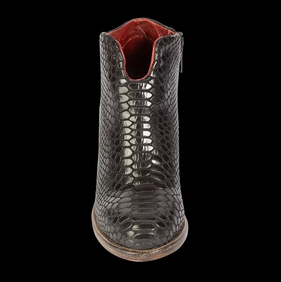 Freebird Black Textured Ankle Boots - Picture 4 of 9